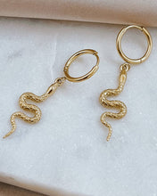 Beljoy - Emilla Snake Earrings