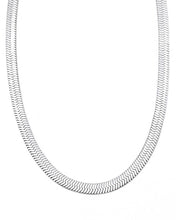 Mia Thick Silver Herringbone Necklace