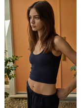 The V Neck Seamless Cropped Tanks