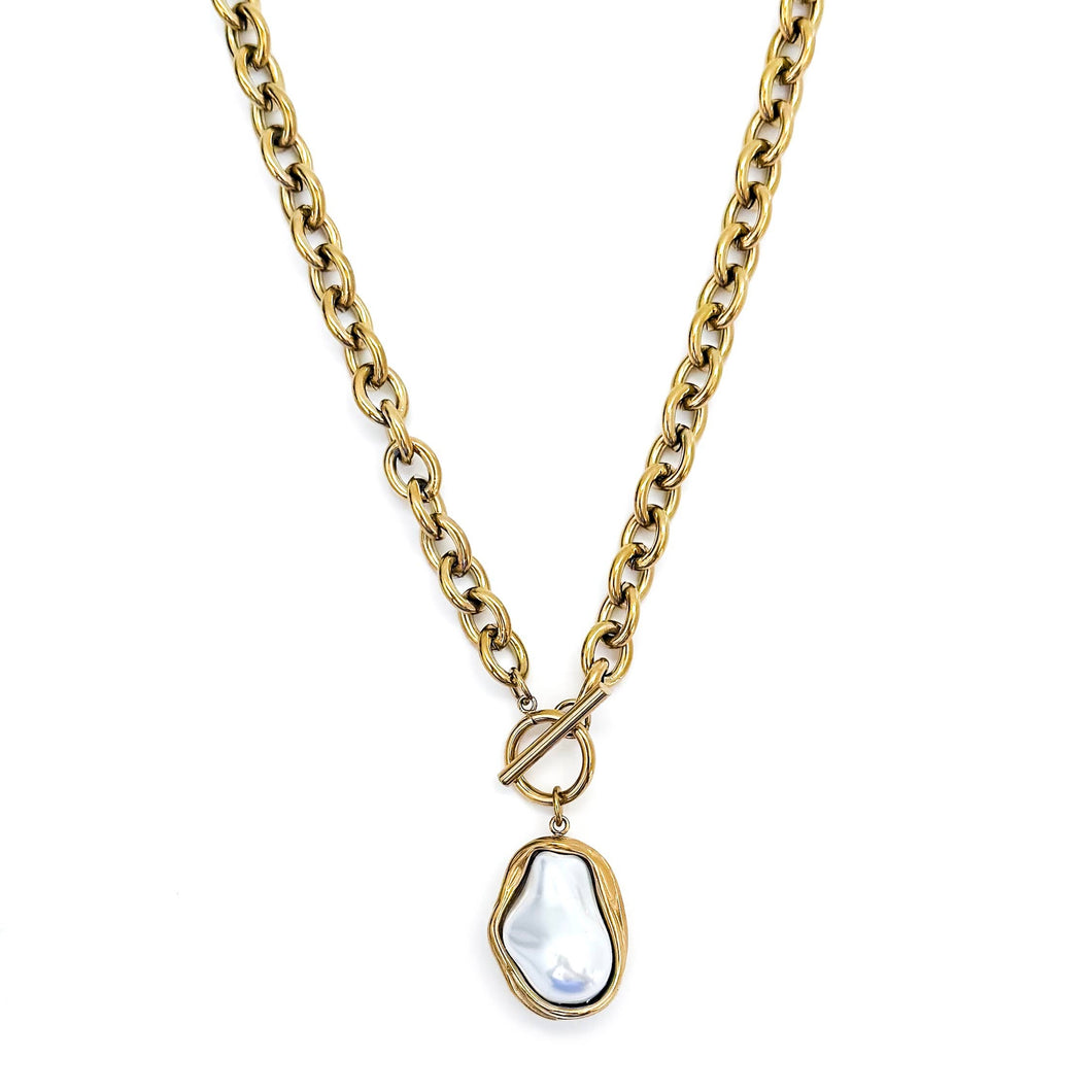 Cora Baroque Pearl Necklace
