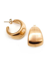 Enoch Matte Gold Hoop Earrings || Size: LARGE