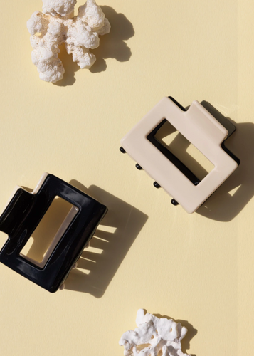 Two Tone Claw In Black + Beige