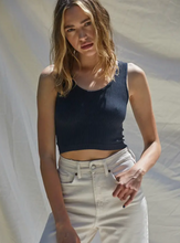 The Washed UV Seamless Crop Tanks