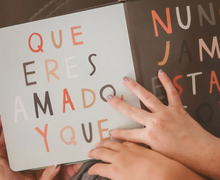 Mary Book | Spanish